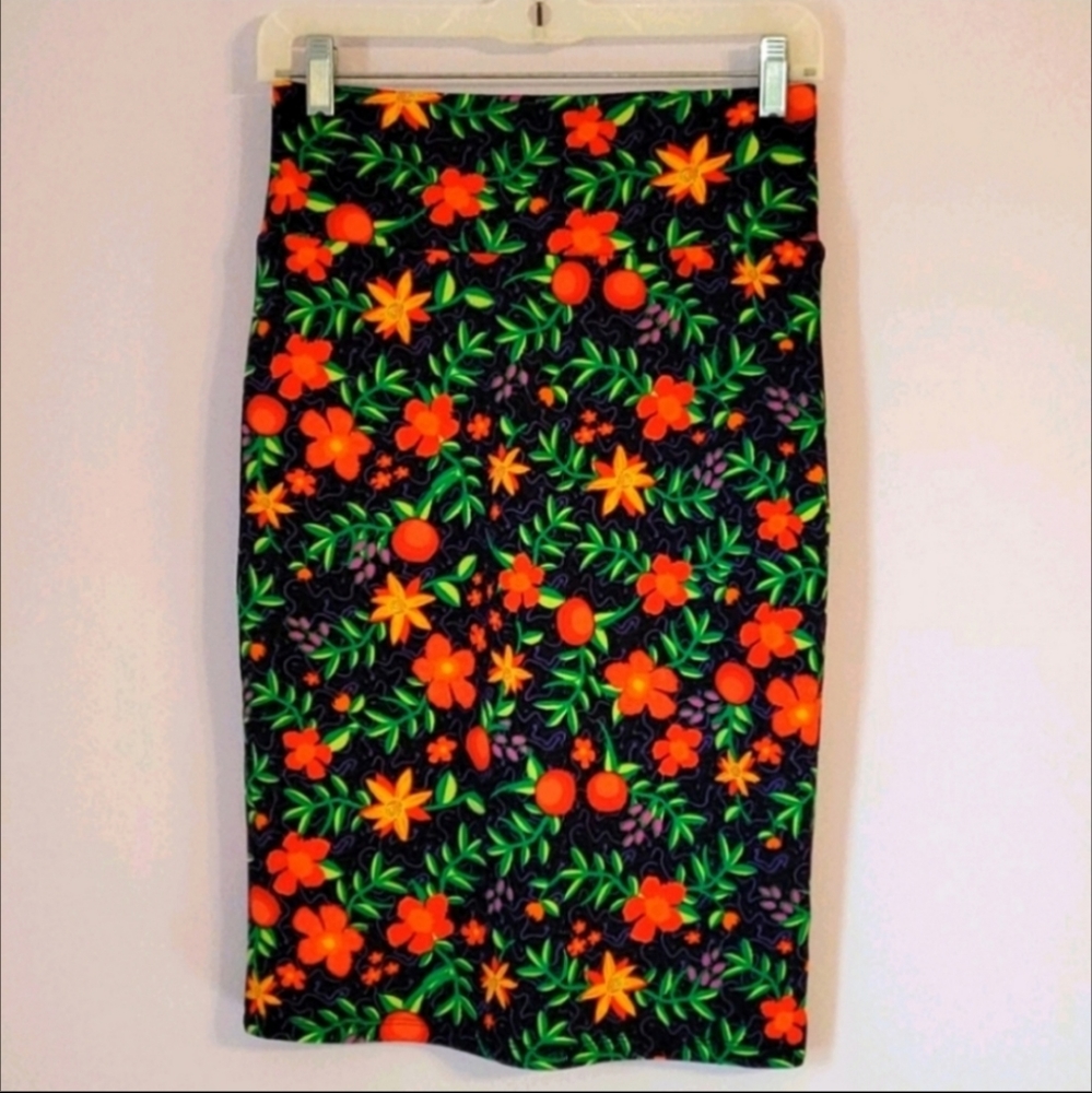 🎉HPx3🎉 Lularoe Floral Pencil Skirt - Picture 1 of 3